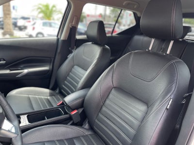 2025 Nissan Kicks E-Power Platinum At