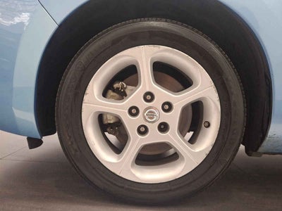 2015 Nissan LEAF 5p Electrico 24 kwh/90 kw