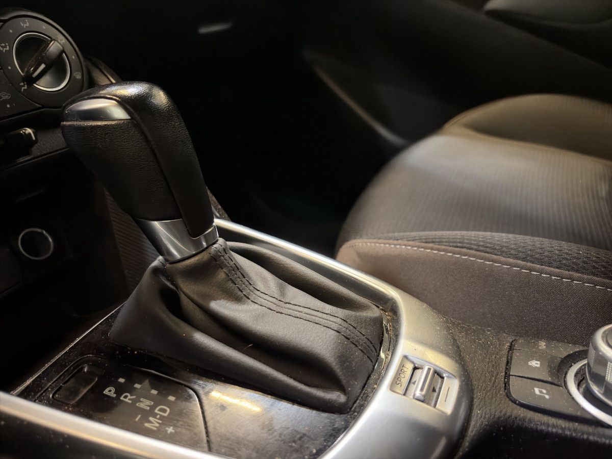 2023 Mazda Mazda 2 4p i Sport L4/1.5 Man