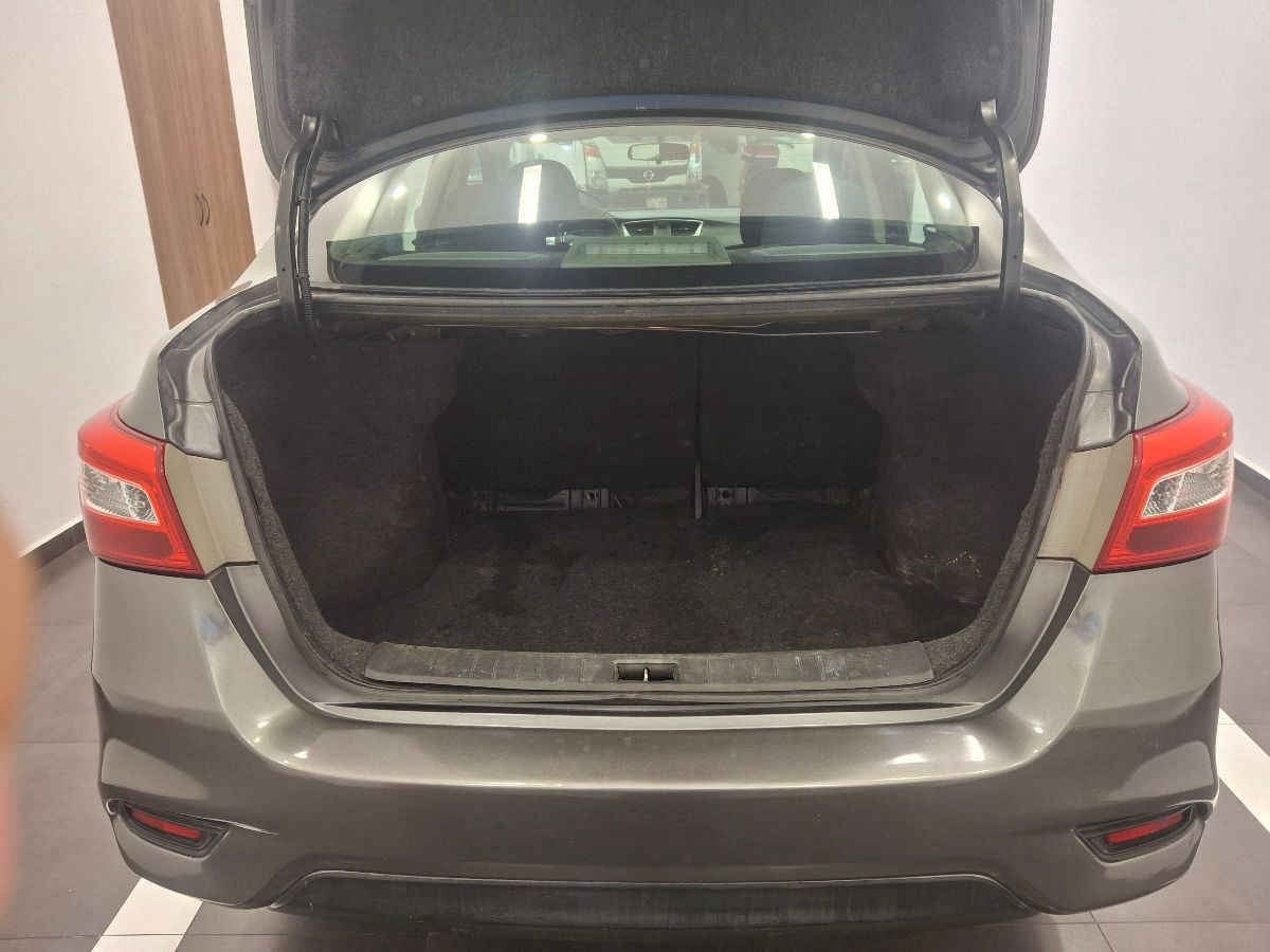 2017 Nissan Sentra 4p Sense L4/1.8 Aut