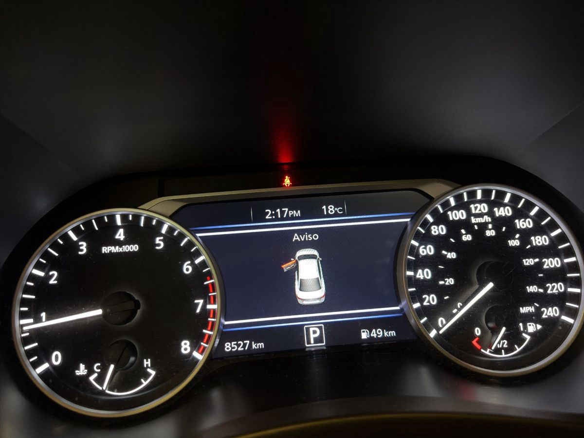 2024 Nissan Sentra 4p SR Platinum Bi-tono L4/2.0 Aut