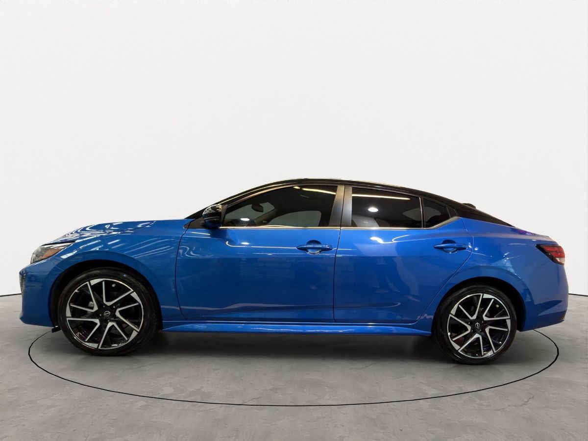 2024 Nissan Sentra 4p SR Platinum Bi-tono L4/2.0 Aut