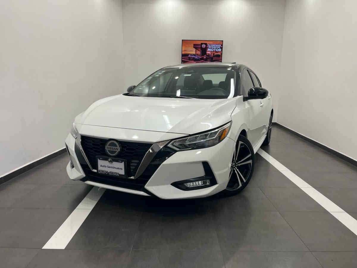 2020 Nissan Sentra 4p SR L4/2.0/T Man