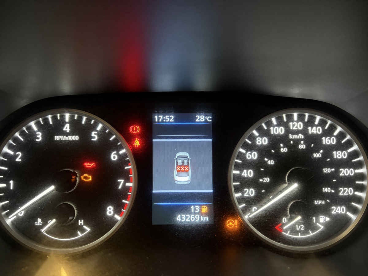 2022 Nissan Sentra 4p Advance L4/2.0 Man