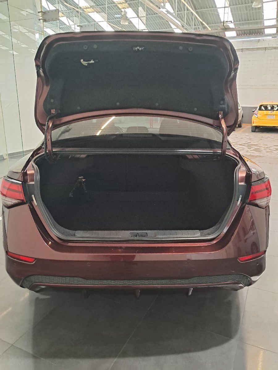 2023 Nissan Sentra 4p Advance L4/2.0 Aut