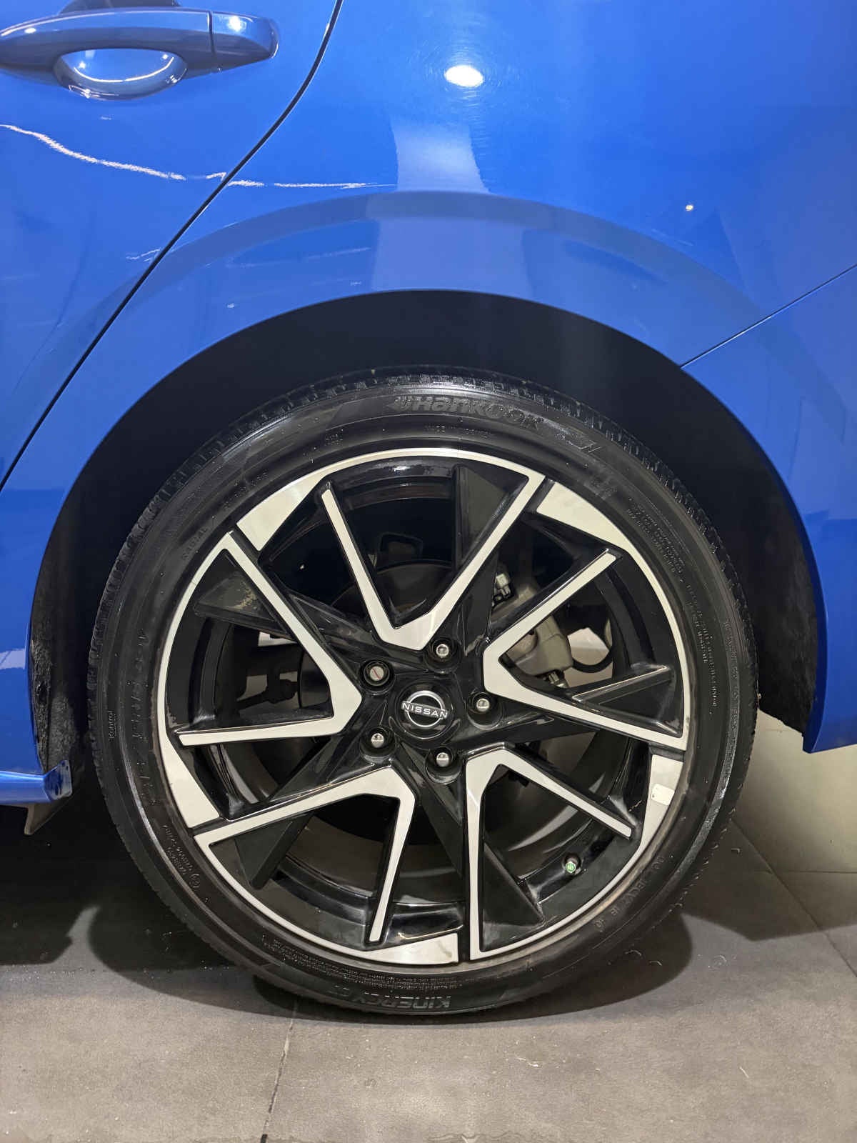 2024 Nissan Sentra 4p SR Platinum Bi-tono L4/2.0 Aut