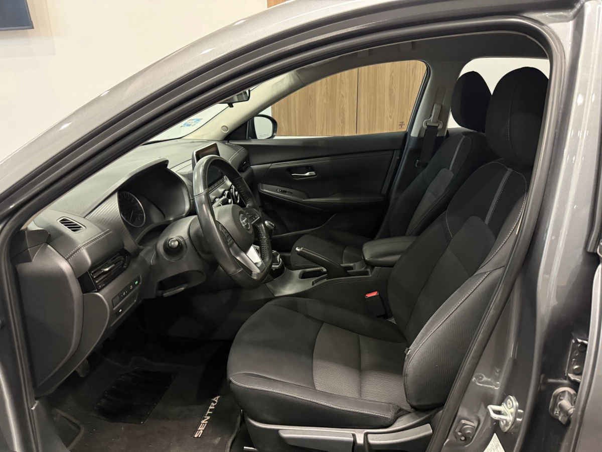 2023 Nissan Sentra 4p Advance L4/2.0 Man