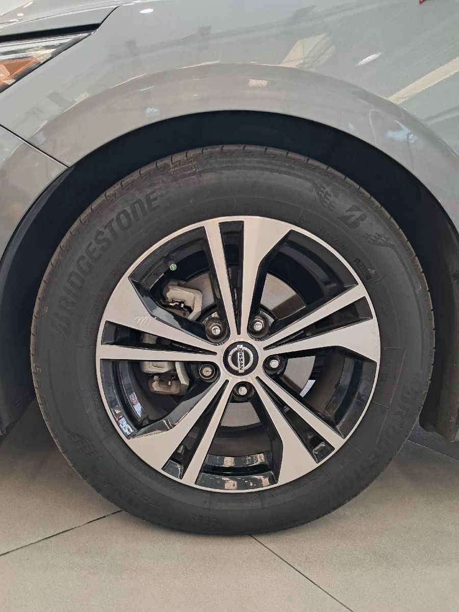 2023 Nissan Sentra 4p Advance L4/2.0 Aut