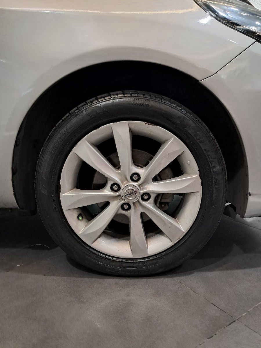2018 Nissan Versa 4p Advance L4/1.6 Aut