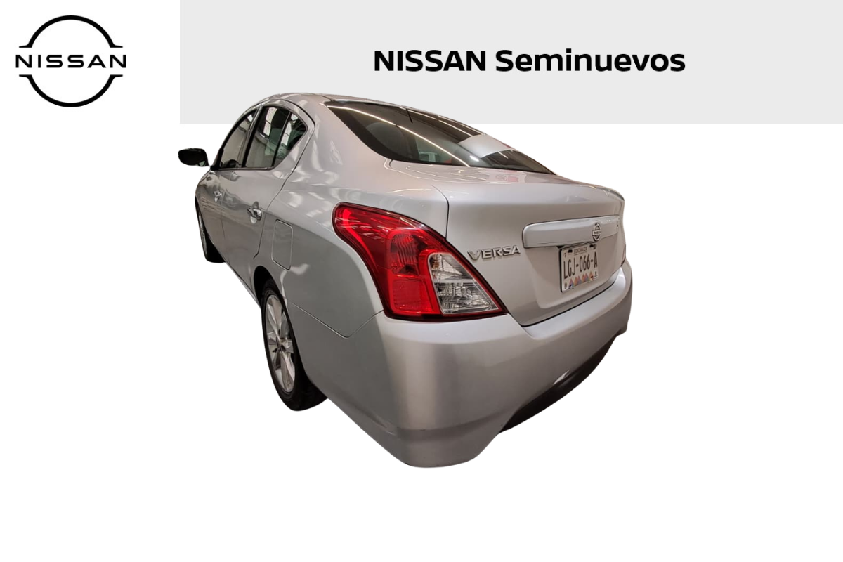 2018 Nissan Versa 4p Advance L4/1.6 Aut