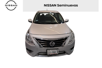 2018 Nissan Versa 4p Advance L4/1.6 Aut