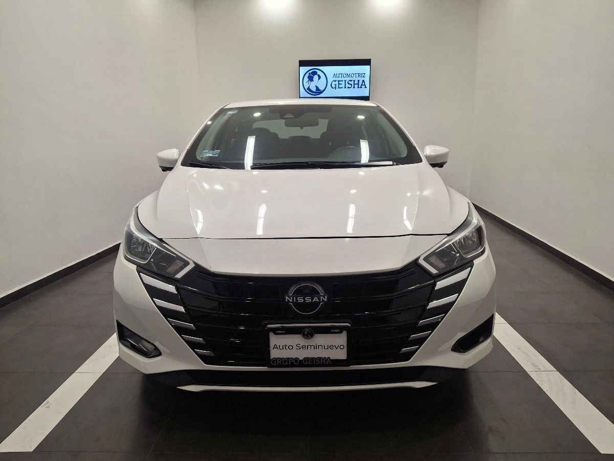 2023 Nissan Versa 4p Advance L4/1.6 Aut