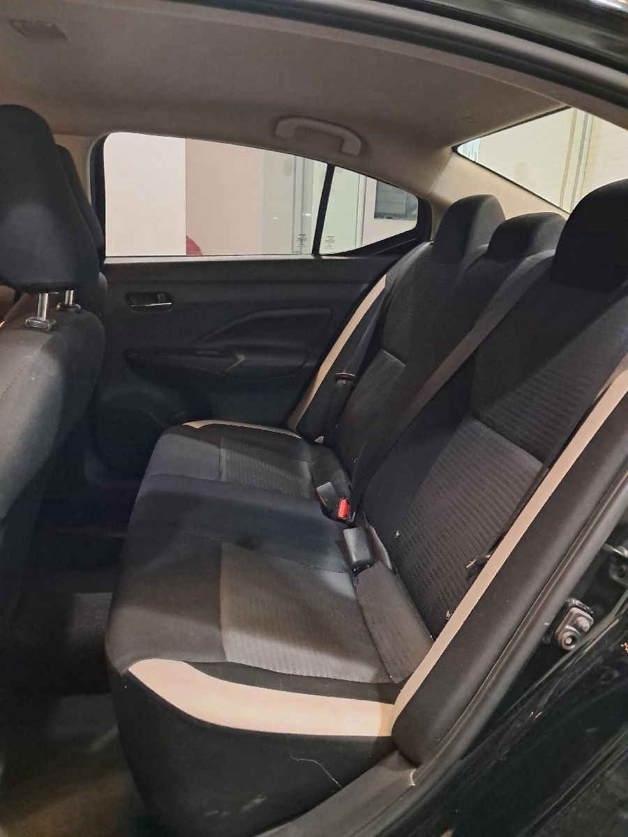 2022 Nissan Versa 4p Advance L4/1.6 Man