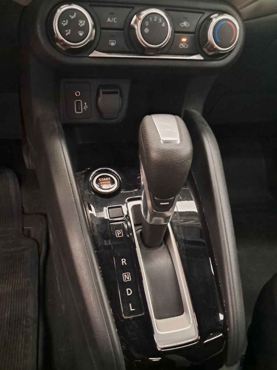 2021 Nissan Versa 4p Advance L4/1.6 Aut