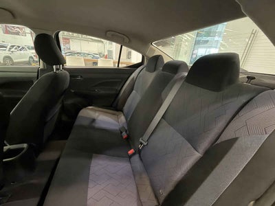 2024 Nissan Versa 4p Advance L4/1.6 Man