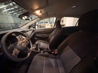 2024 Nissan Versa 4p Sense L4/1.6 Man