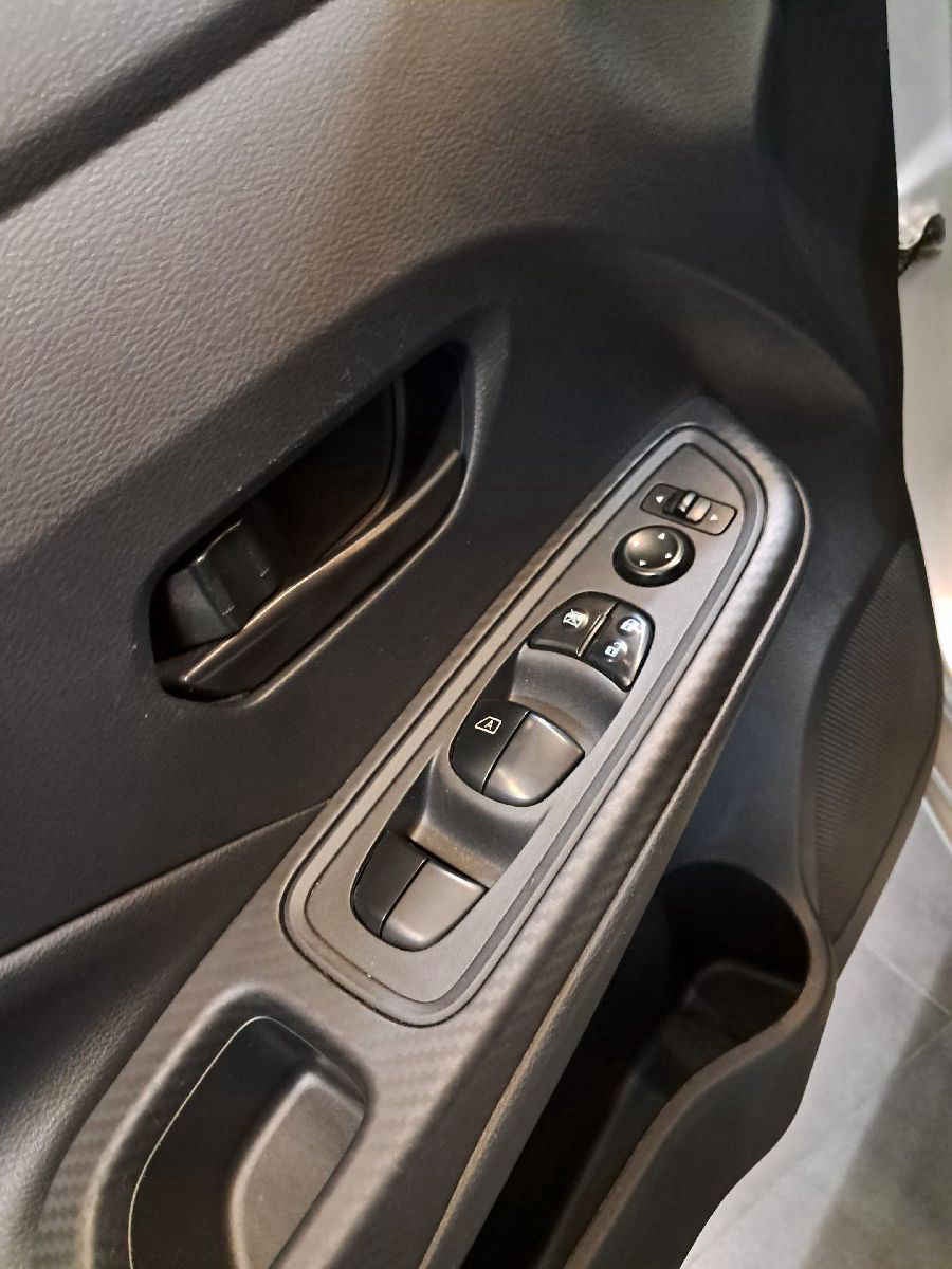 2024 Nissan Versa 4p Sense L4/1.6 Aut