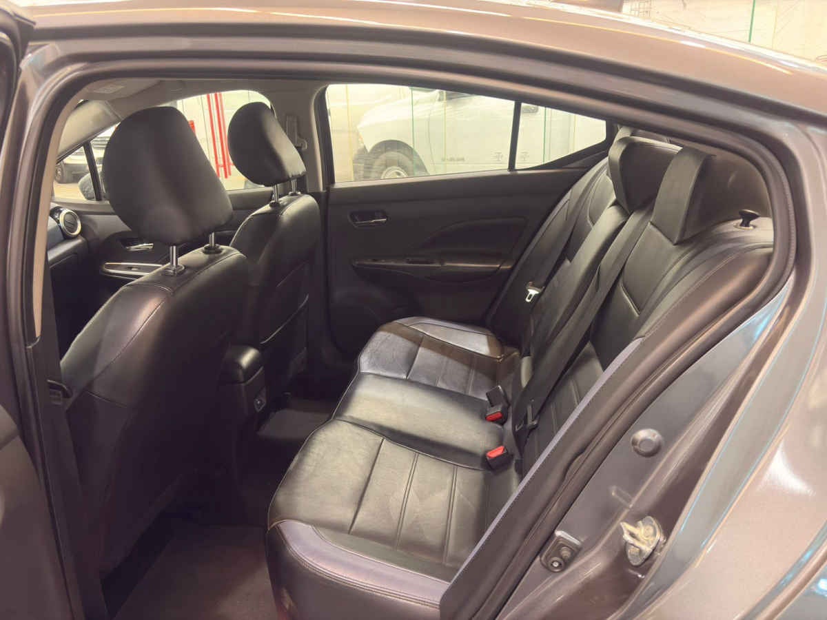 2023 Nissan Versa 4p Exclusive L4/1.6 Aut