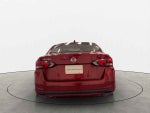 2021 Nissan Versa 4p Platinum L4/1.6 Aut