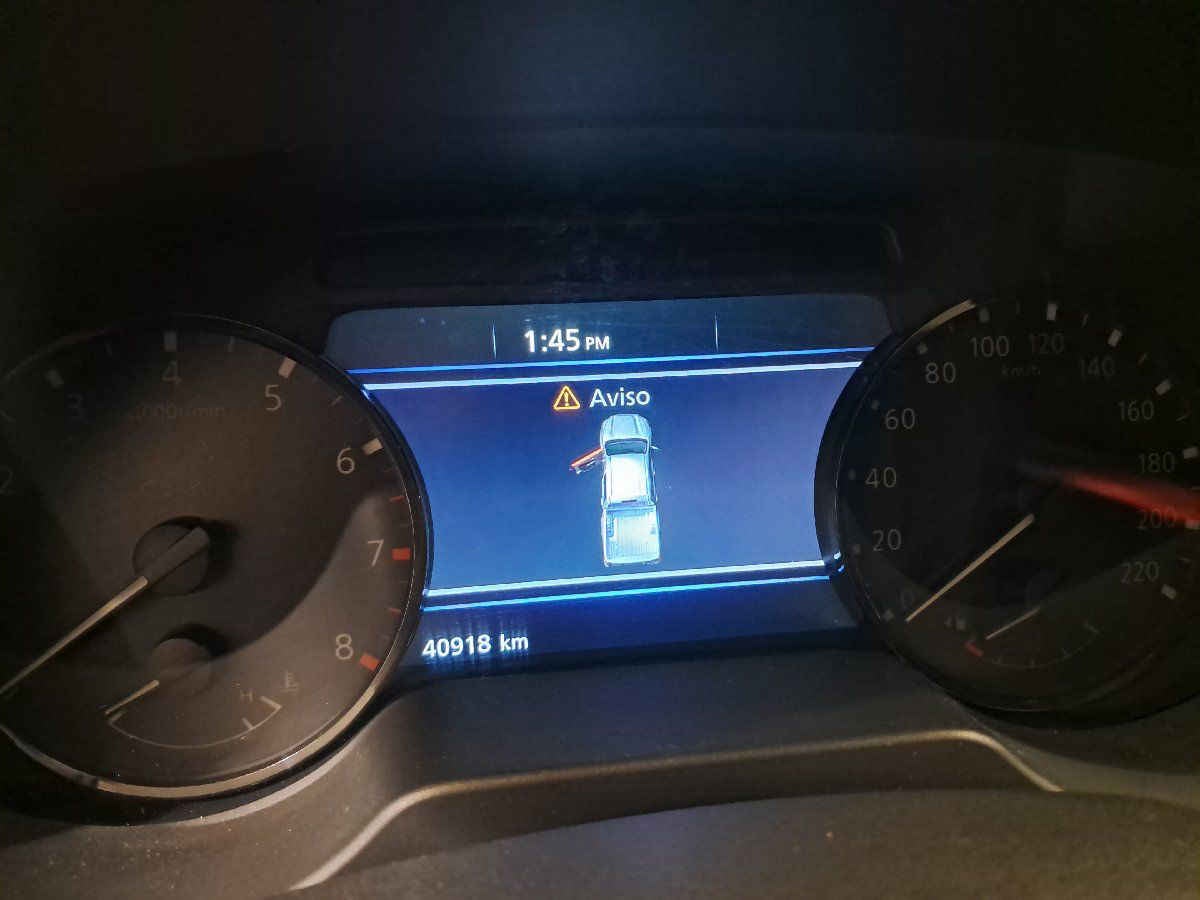 2024 Nissan Frontier 4p LE L4/2.5 Man