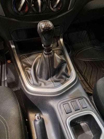 2024 Nissan Frontier 4p LE L4/2.5 Man