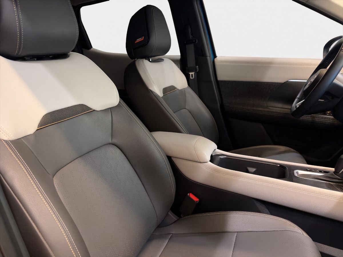 2025 Nissan Kicks 5p Platinum L4/2.0 Aut