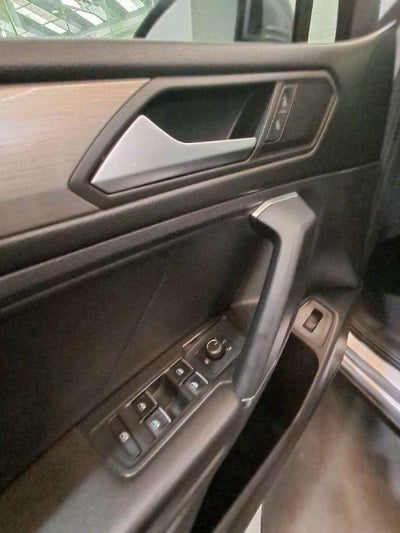 2020 Volkswagen Tiguan 5p Comfortline L4/1.4/T Aut 7 Pas