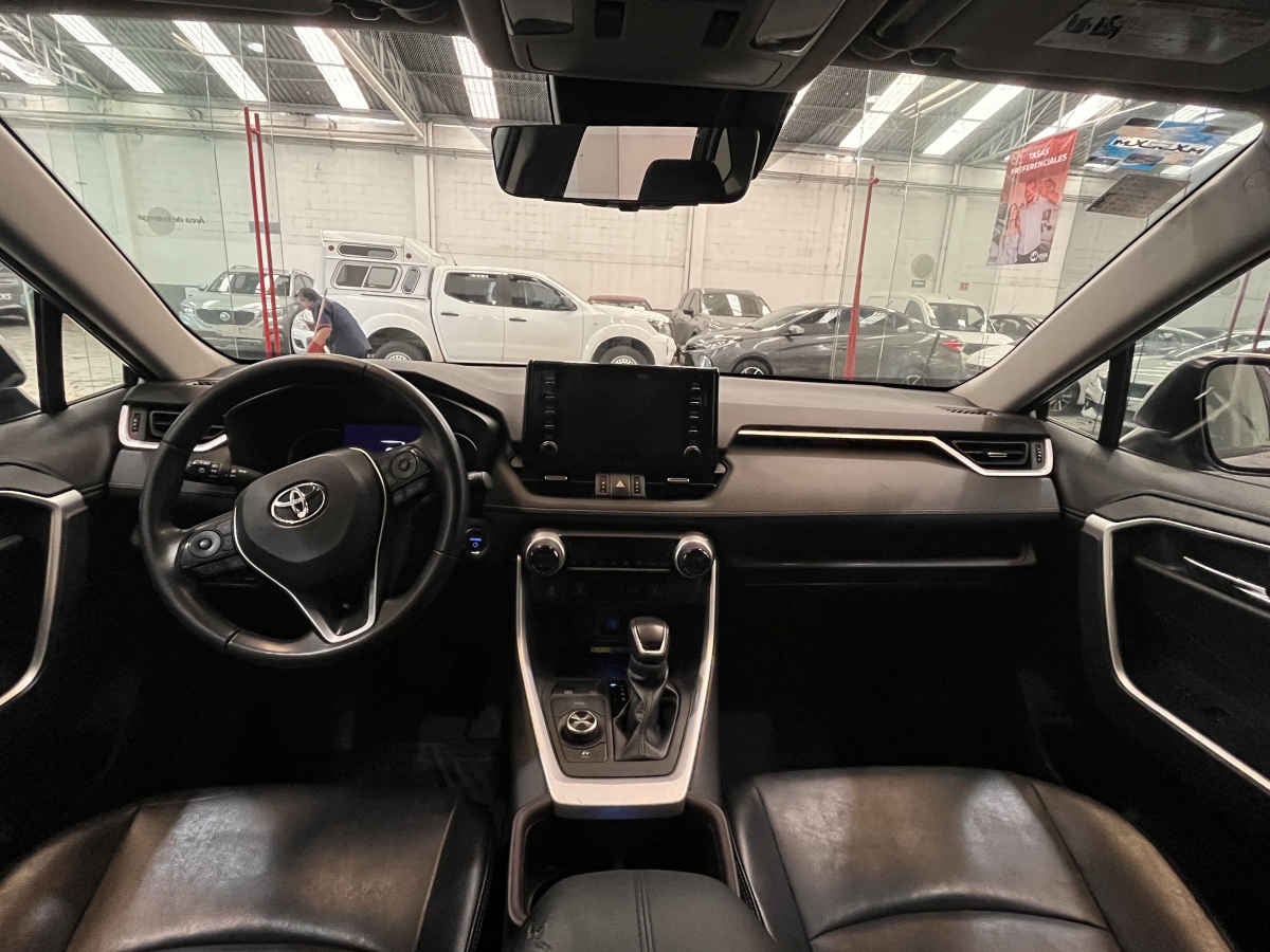 2022 Toyota RAV4 5p Hybrid L4/2.5 Aut