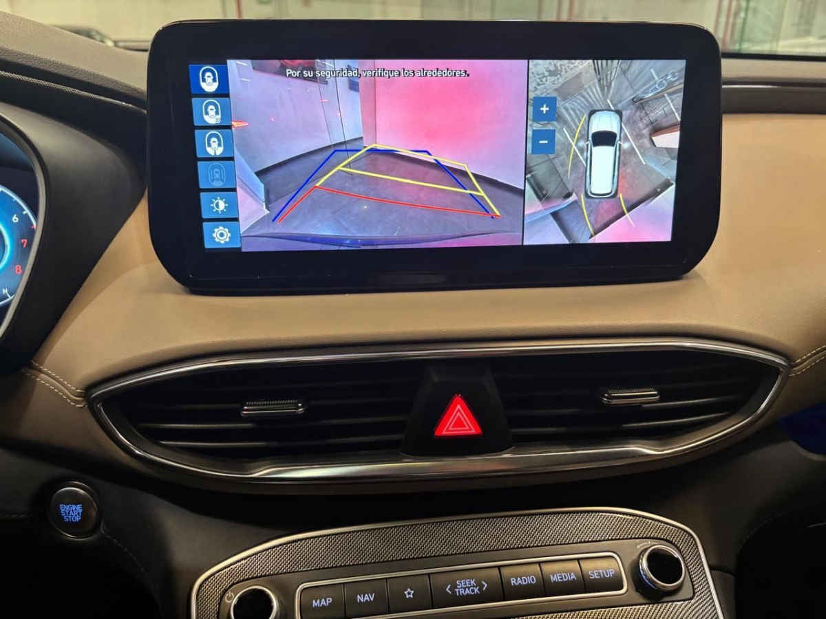 2024 Hyundai Santa Fe 5p Limited Tech L4/2.5/T Aut