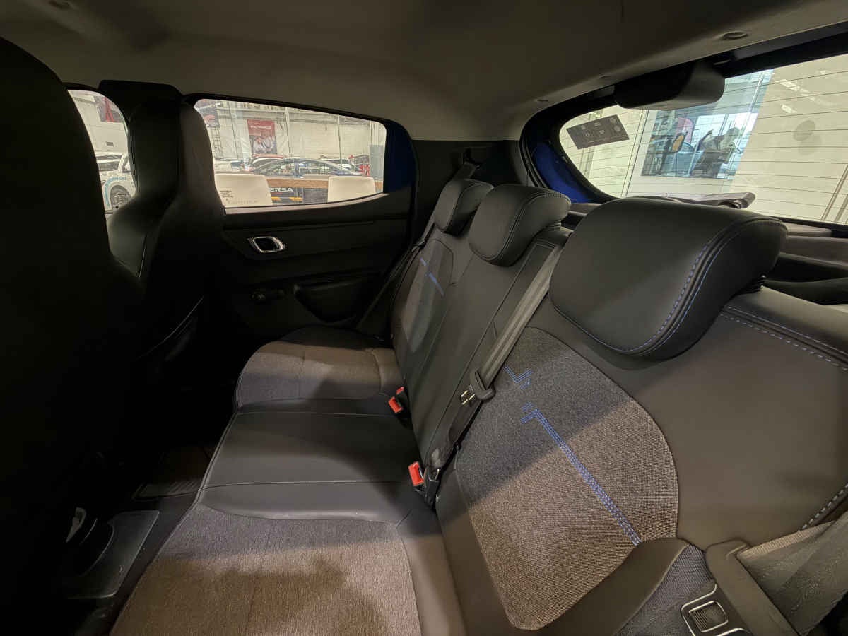 2025 Renault Kwid 5p Bitono L3/1.0 Man