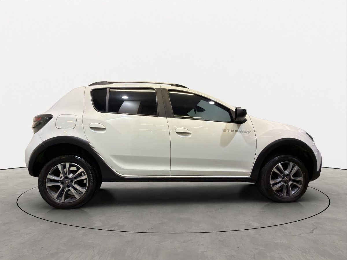2023 Renault Stepway 5p Intens L4/1.6 Man