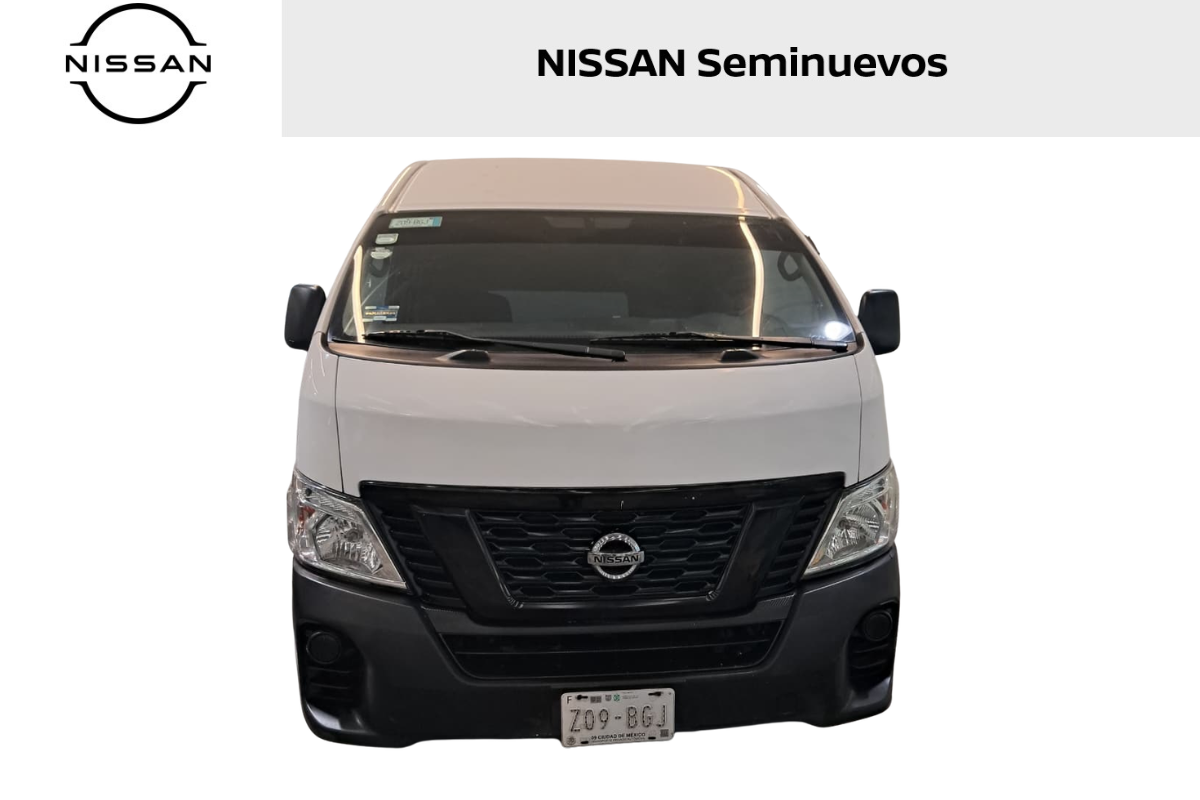 2020 Nissan Urvan 4p Amplia L4/2.5 Diesel Man 15/Pas P/Seg