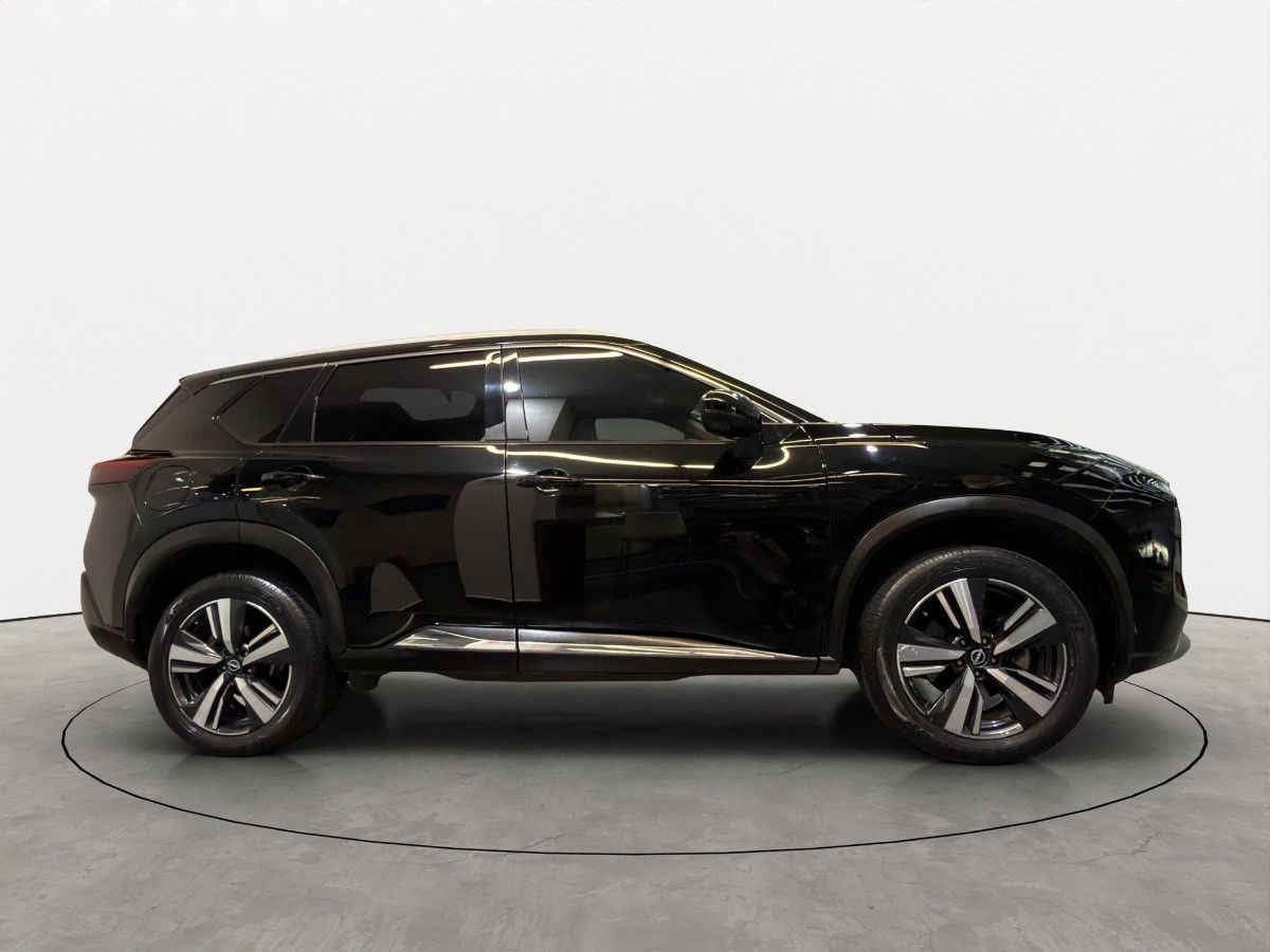 2024 Nissan X-Trail 5p Platinum 2 Row L4/2.5 Aut