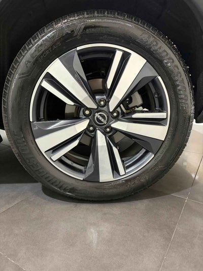 2025 Nissan X-Trail 5p Platinum Plus 2 Row L4/2.5 Aut