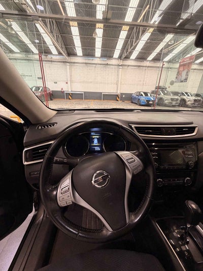 2016 Nissan X-Trail 5p Advance 2 L4/2.5 Aut