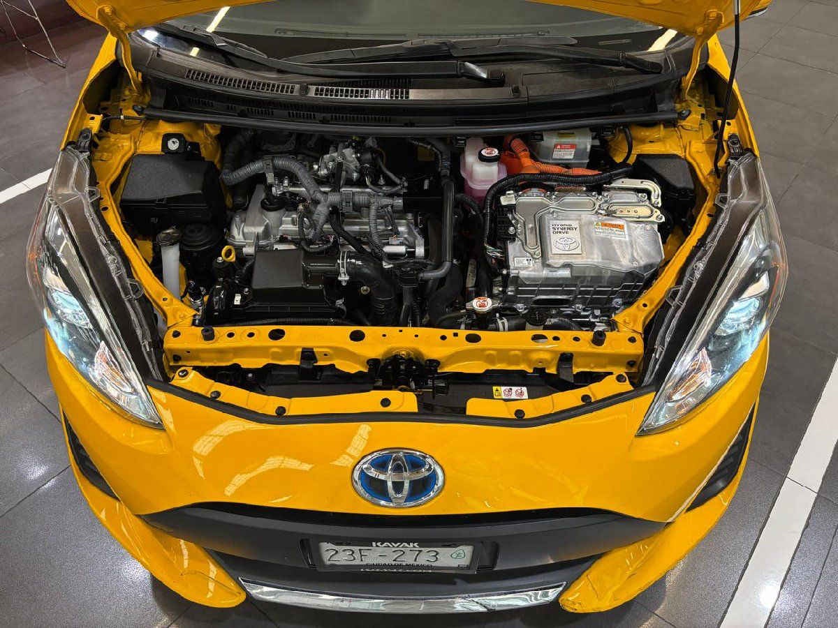 2021 Toyota Prius 5p C Hibrido L4/1.5 Aut