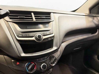 2022 Chevrolet Aveo 4p LT L4/1.5 Man.