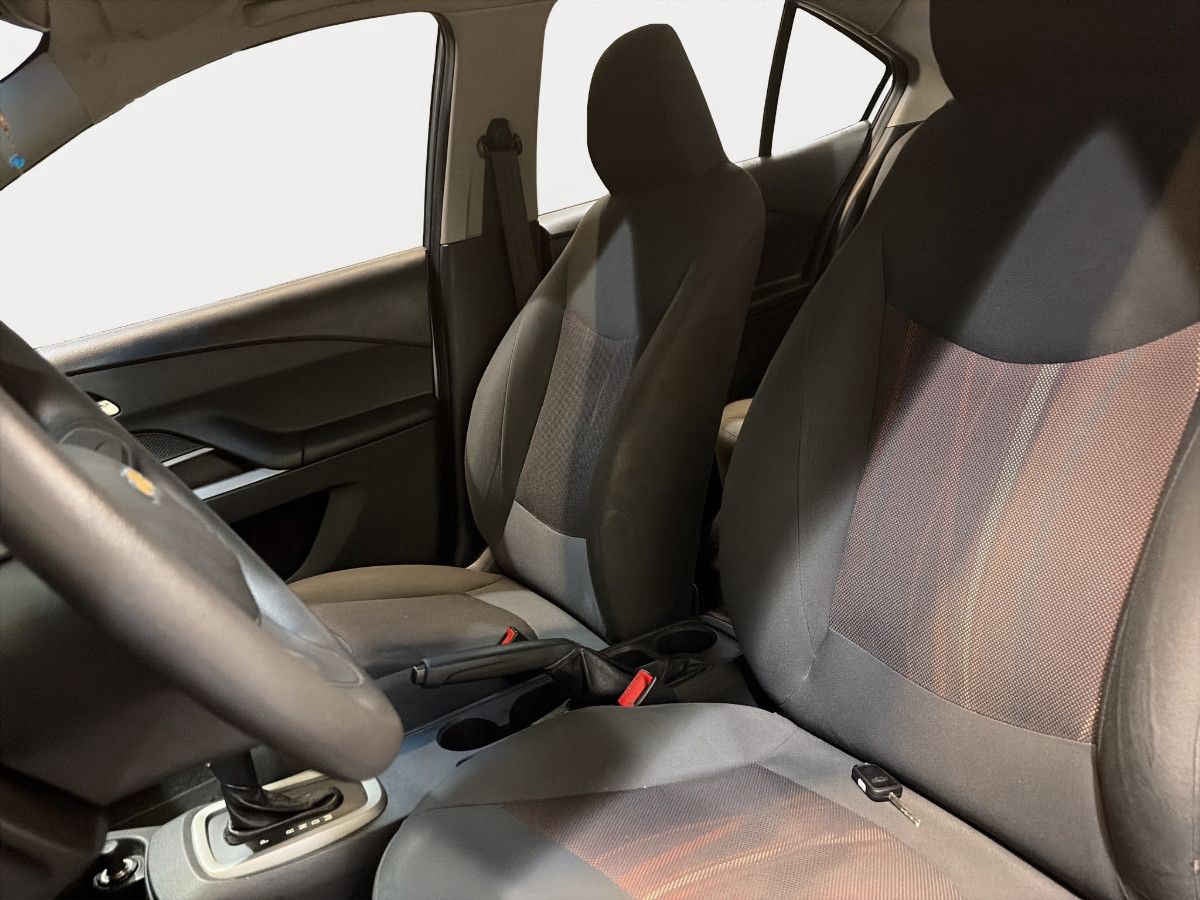 2022 Chevrolet Aveo 4p LT L4/1.5 Man.