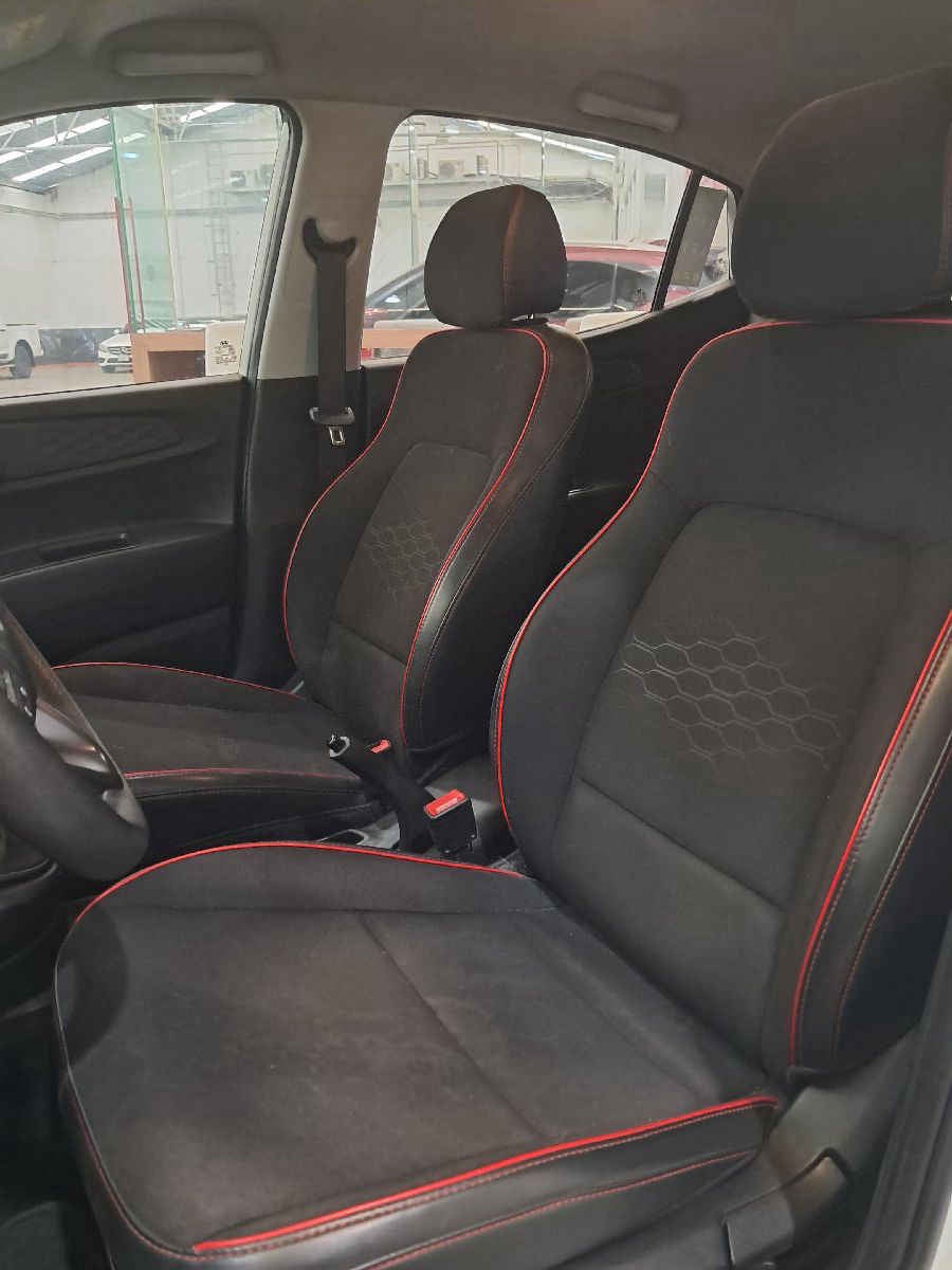 2021 Hyundai Grand i10 4p GL MID L4/1.2 Premium Aut