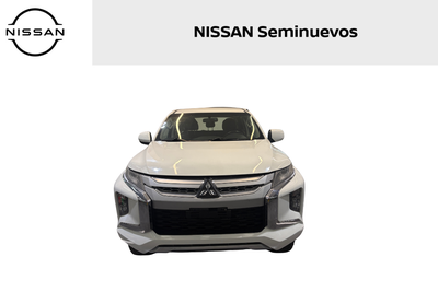 2022 Mitsubishi L200 4p Doble GLX L4/2.4 Man 4x2
