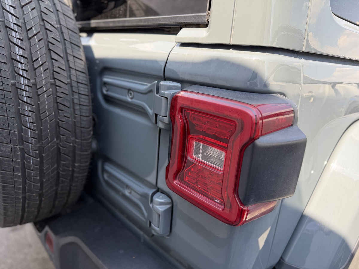2024 Jeep Wrangler 5p Unlimited Sahara L4/2.07/T Aut