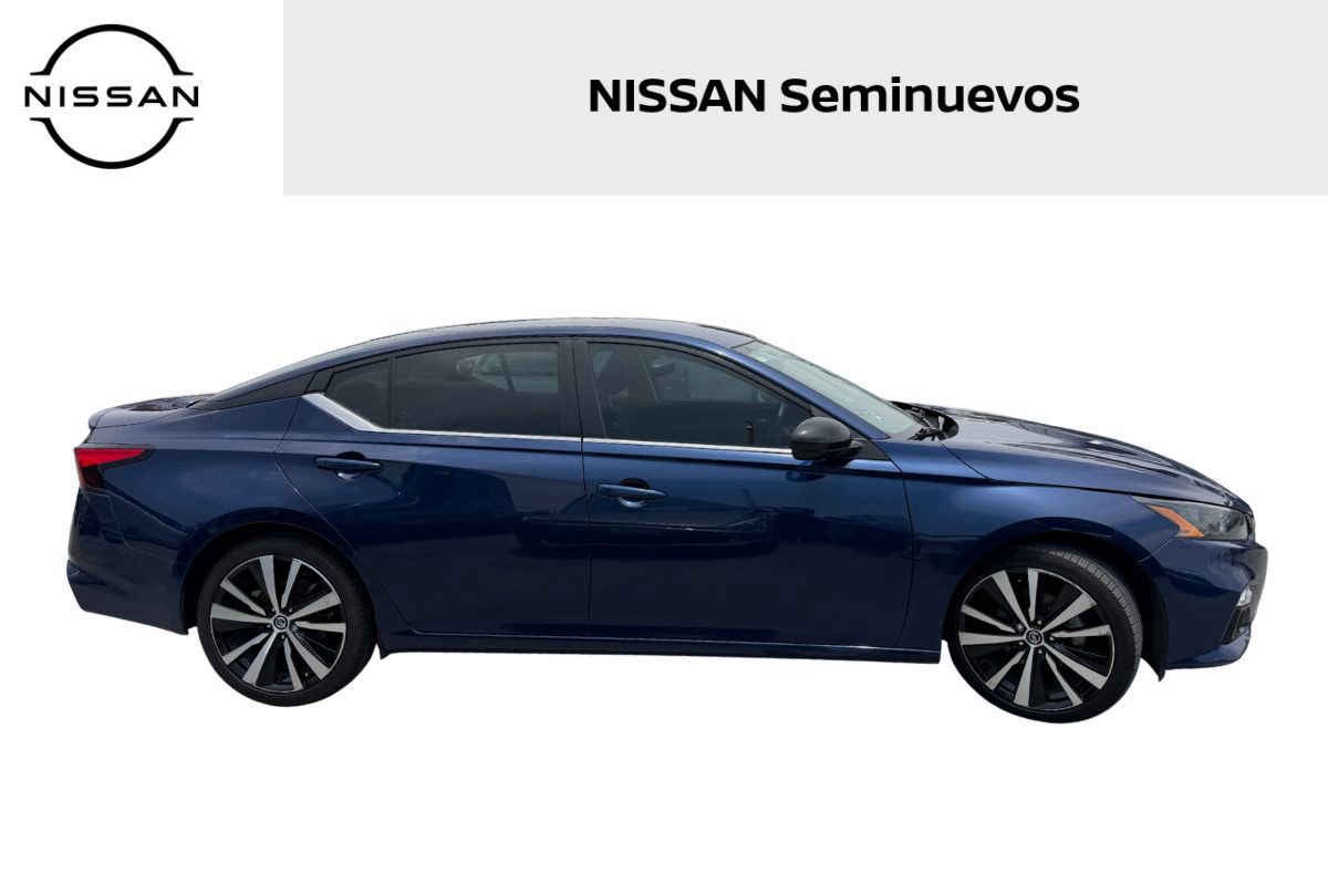 2022 Nissan Altima 4p SR Turbo L4/2.0/T Aut