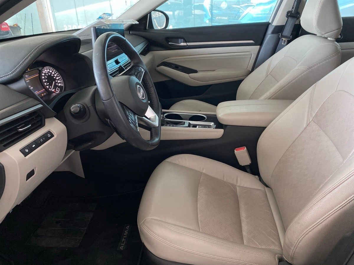 2023 Nissan Altima 4p Exclusive L4/2.0/T Aut