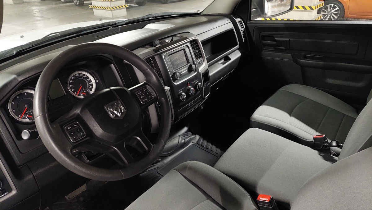 2021 RAM Ram 1500 2p ST Reg Cab V6/3.6 Aut 4x2