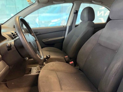 2015 Chevrolet Aveo 4p LS L4/1.6 Man