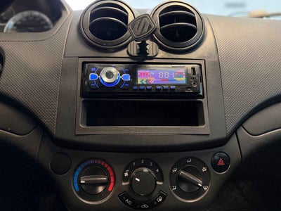 2015 Chevrolet Aveo 4p LS L4/1.6 Man