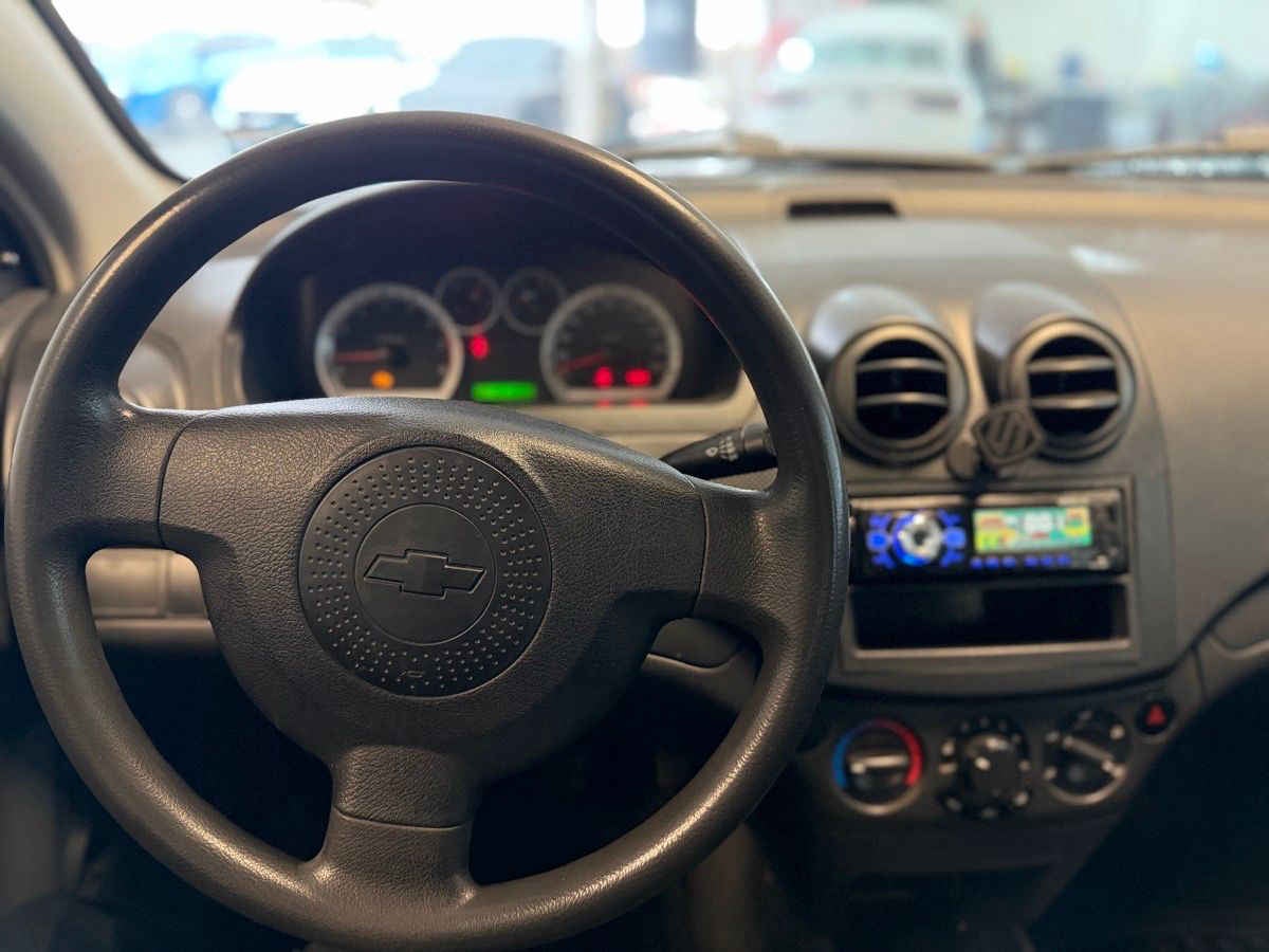 2015 Chevrolet Aveo 4p LS L4/1.6 Man