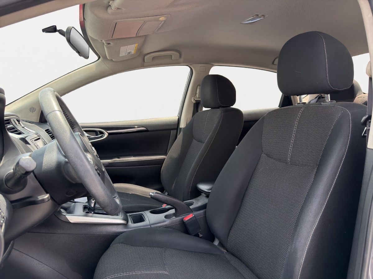 2018 Nissan Sentra 4p Advance L4/1.8 Aut