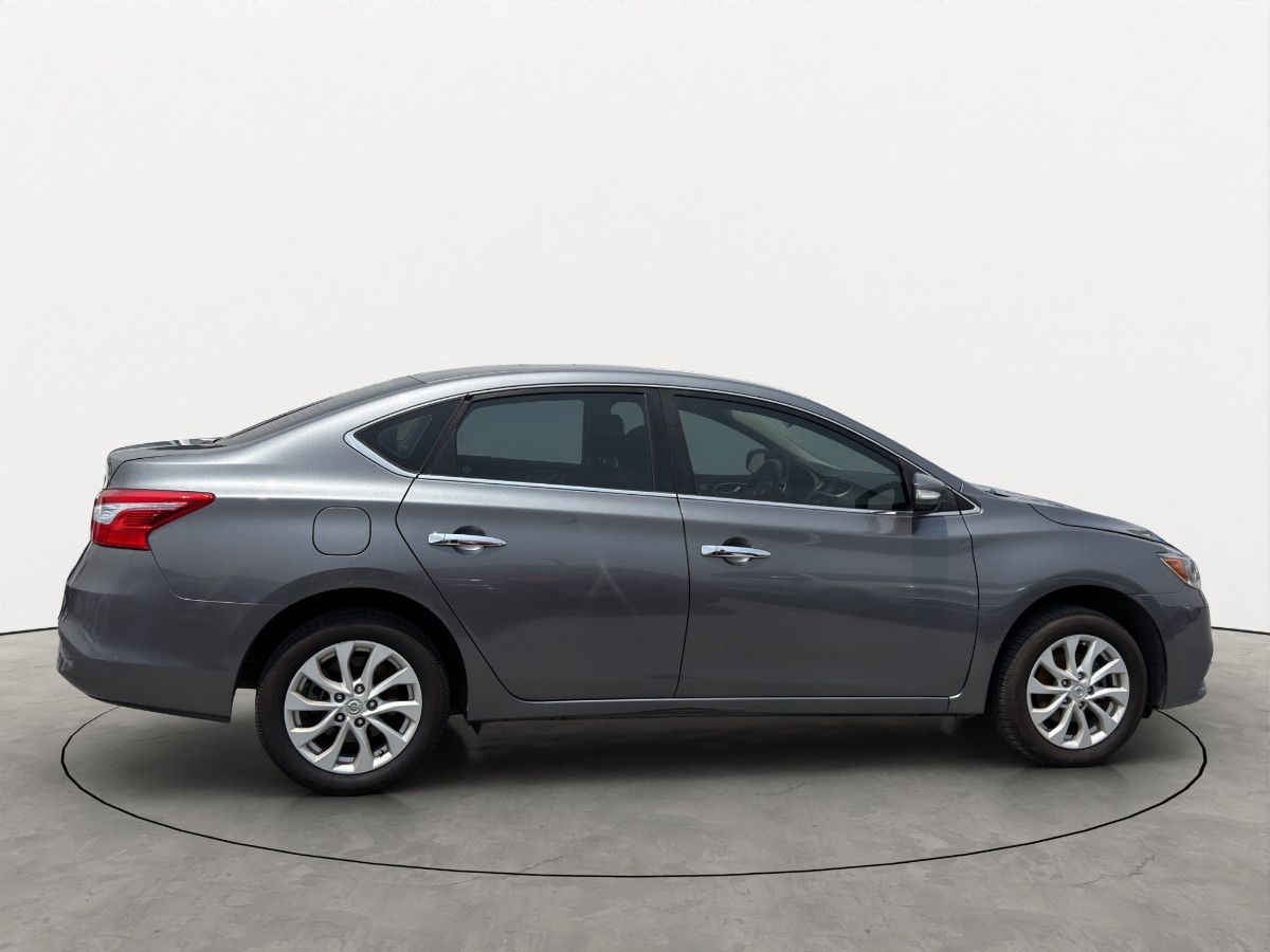 2018 Nissan Sentra 4p Advance L4/1.8 Aut