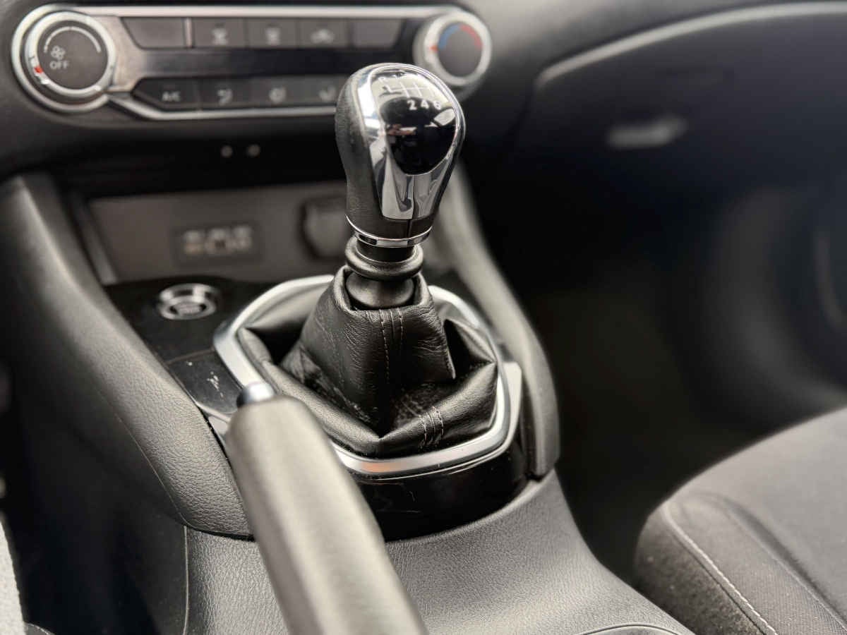 2021 Nissan Sentra 4p Advance L4/2.0 Man